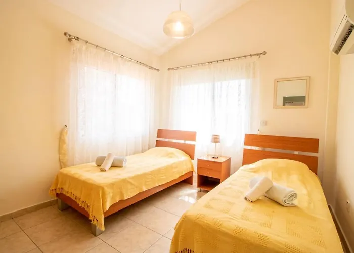 Hébergement de vacances Fortuna - Elegant 3br Retreat Near Coral Bay