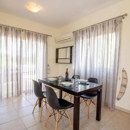 Fortuna - Elegant 3br Retreat Near Coral Bay Peyia
