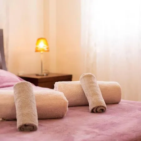 度假居 Fortuna - Elegant 3br Retreat Near Coral Bay *